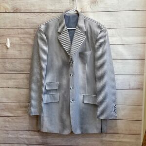 EJ SAMUEL SEERSUCKER BLAZER IN NAVY BLUE‎ AND WHITE STRIPES